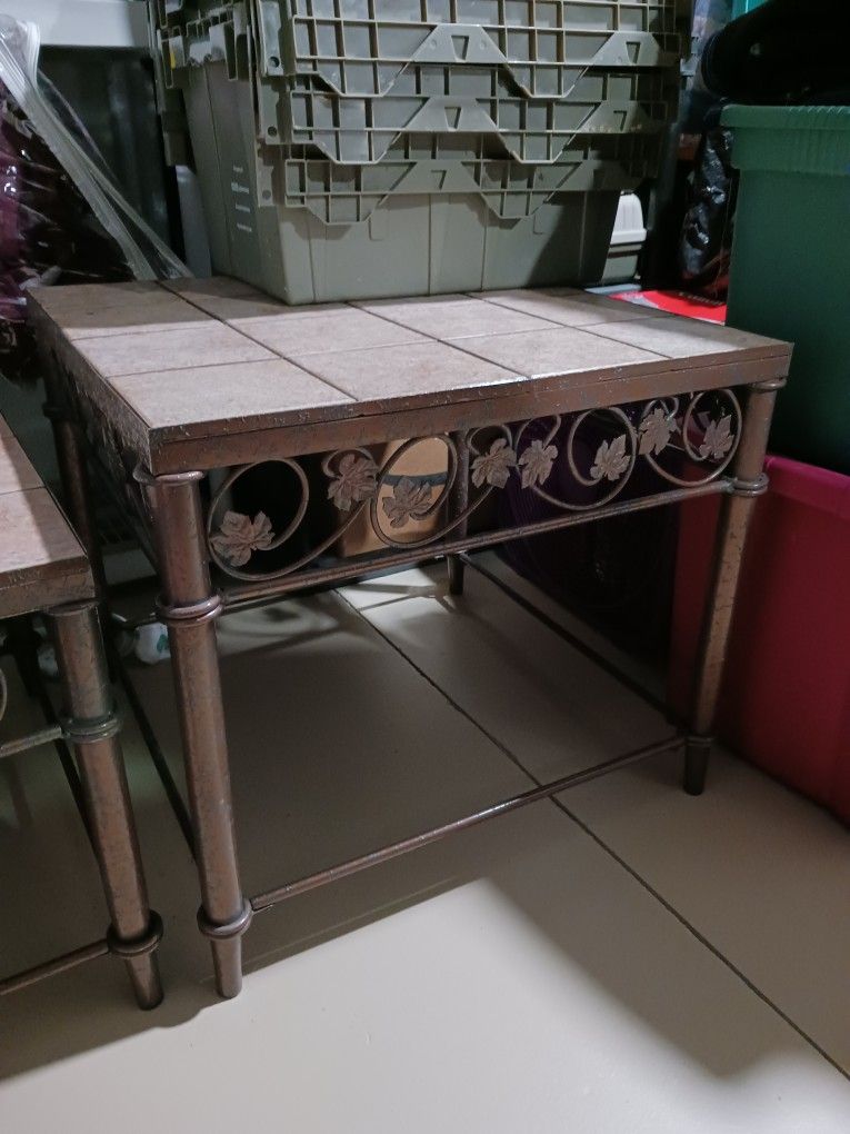 Coffee And End Tables
