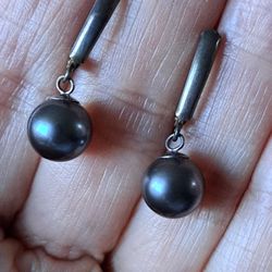 Tahitian Pearl Earrings
