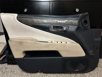 Lexus LS 460 Driver Door Panel