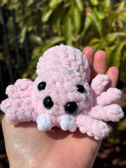 Crochet Pink Jumping Spider 🕷️ plushie