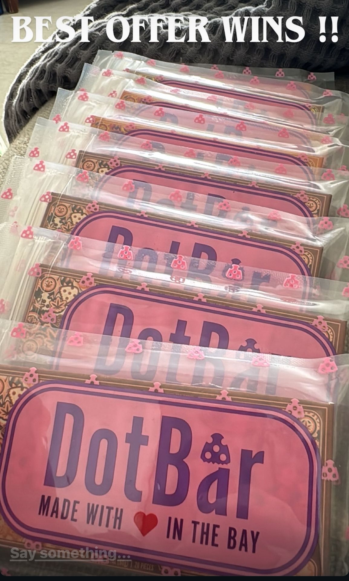 Dots Resin Milk Chocolate 