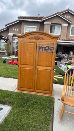 Armoire
