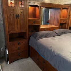 King bed With Shelves, Drawers And Lighting 