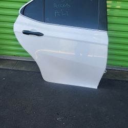 TOYOTA CAMRY PASSENGER REAR DOOR 2018-2019-2020-2021-2022-2023-2024