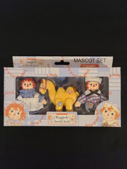 Vintage Japanese Import Raggedy Ann & Andy Mascot Doll Set
