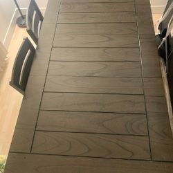 Ashford II Extension Counter Table And Chairs for Sale in Artesia