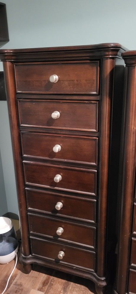 COMPLETE BEDROOM SET