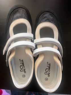 La Sheelah Girls Mary Jane Shoes