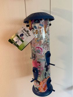 Brand new Bird feeder