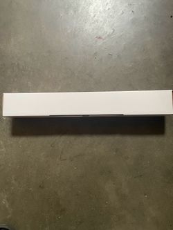White cardboard box 100 pcs 19 x 3 x 2.75 in