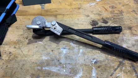 3/8 Inch Ridgid Tubing Bender