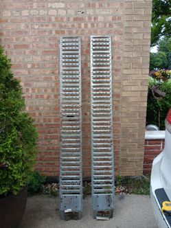 HAUL MASTER  Steel Ramp Capacity  1000 lb