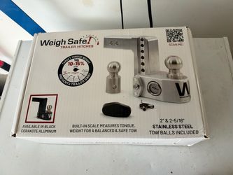 Weigh Safe Adjustable Trailer Hitch with Tow Balls