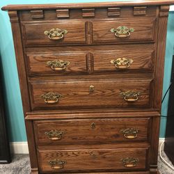 Chest Of Drawers 