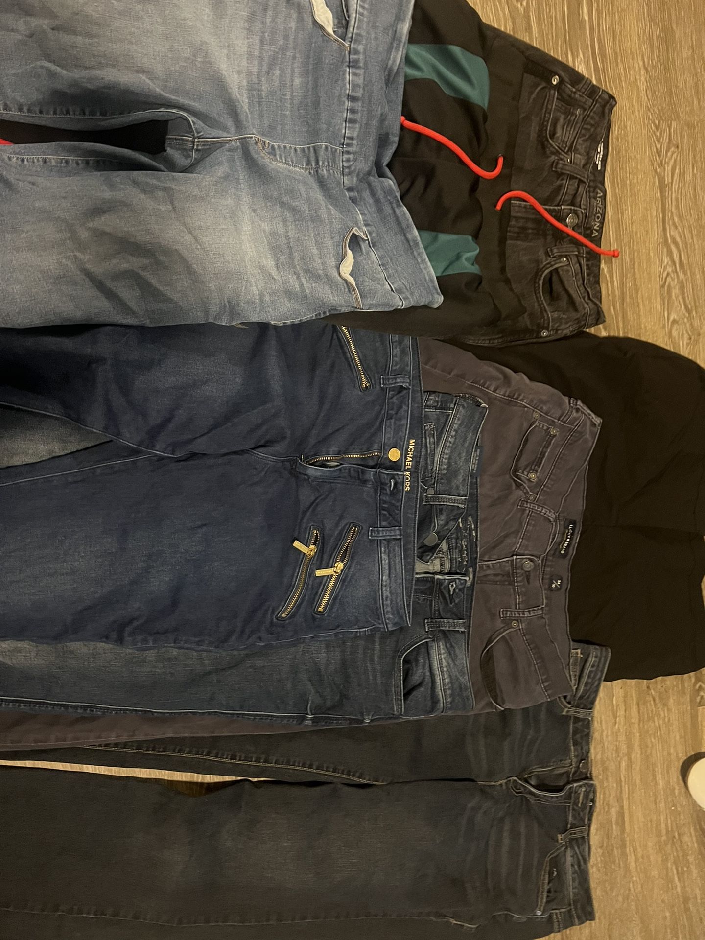 Bulk Of Pants