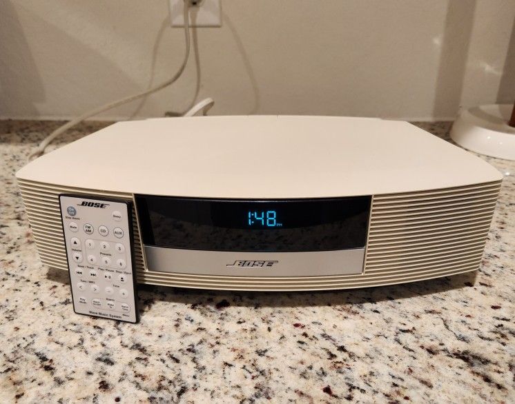 Bose Wave Radio II With Remote