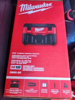 Milwaukee M18 2-Gallon Wet/Dry Vacuum 0880-20