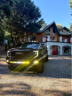 GMC ARMOR BUMPER & BAJA DESIGN