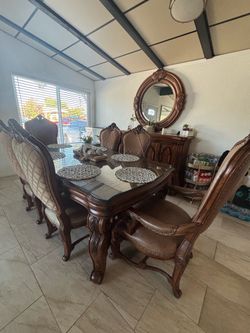 Dining table set