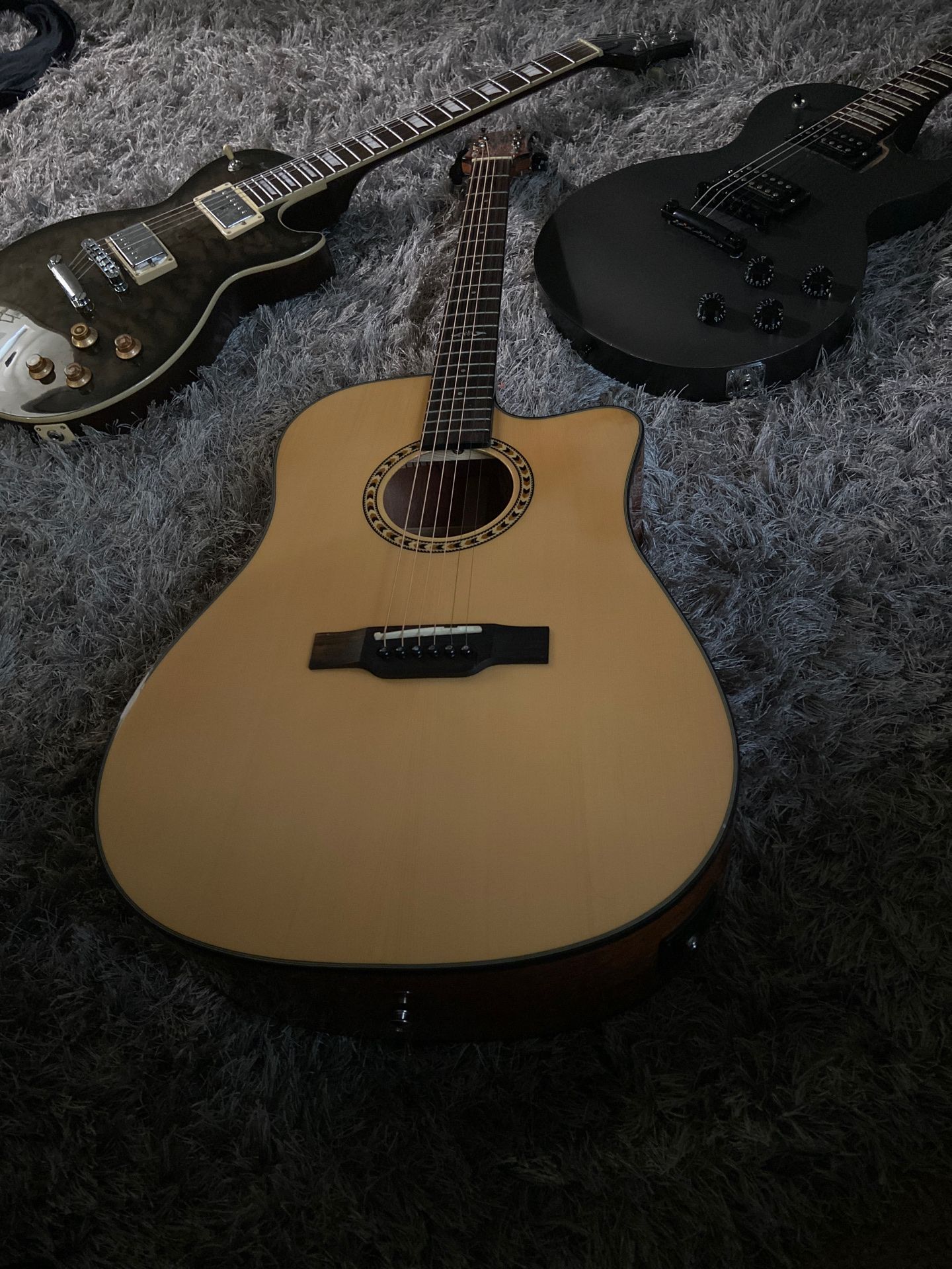 Acoustic guitar