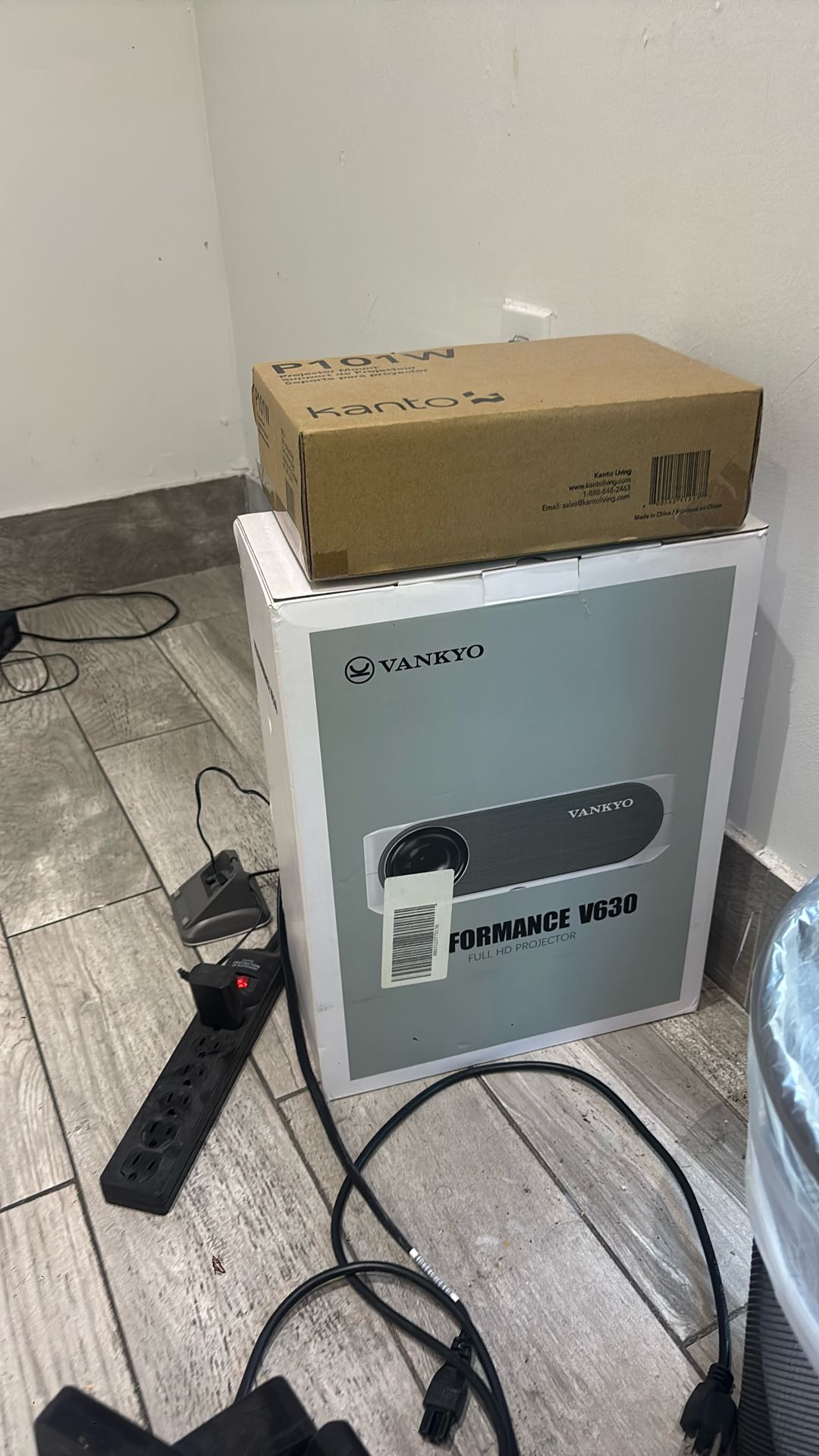 Projector And Mount
