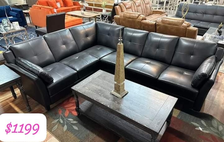 Black Sectionals Sofas Couchs Peewer