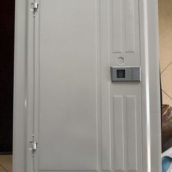 Siemens Indoor Load Center, 100A maximum