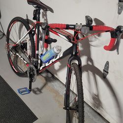 Fuji Cyclocross Bike