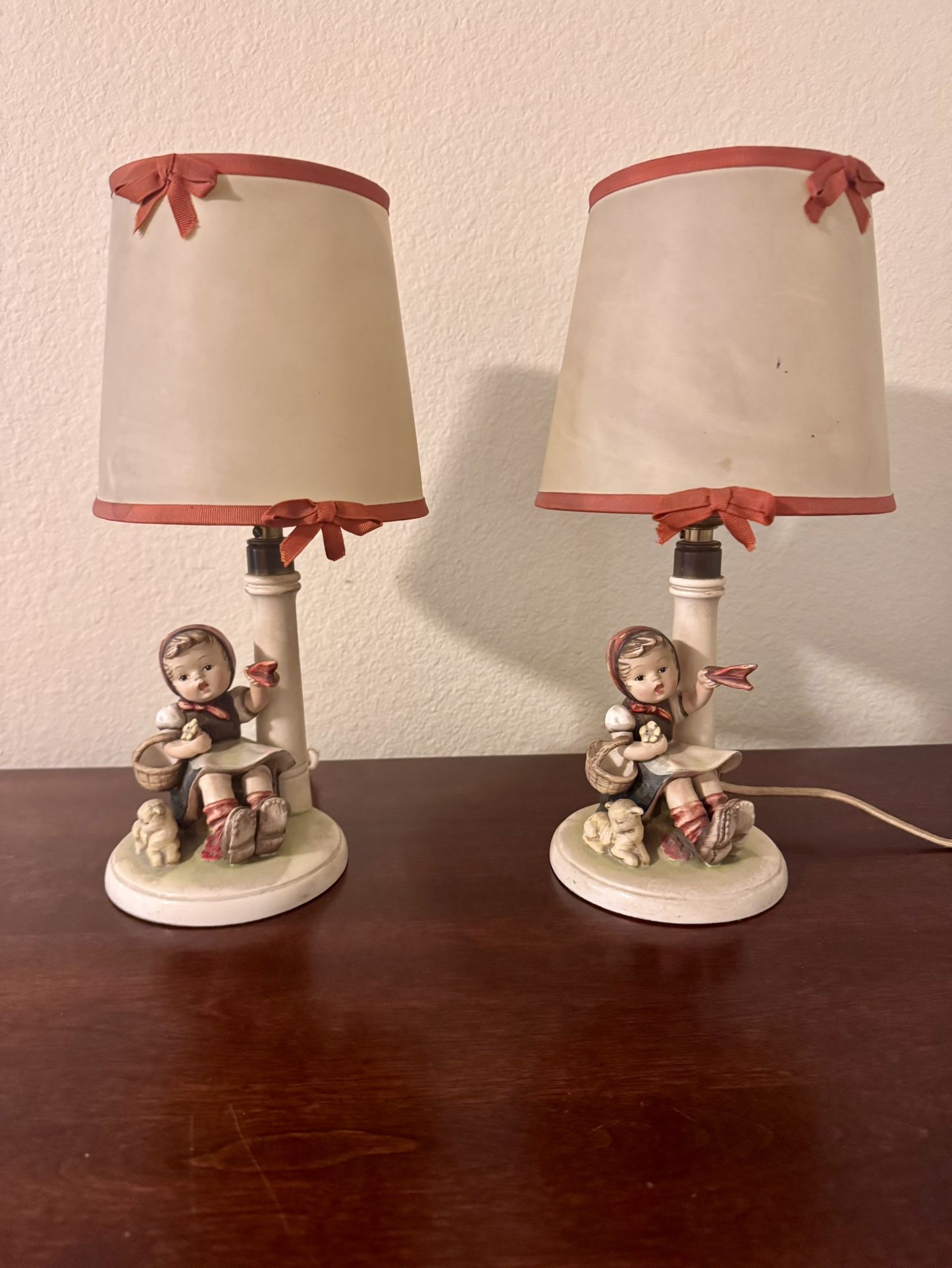 Vintage Hummel Lamps (pair)