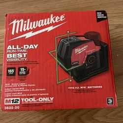 Milwaukee M12 Green Cross line Laser And Plumb Points Read Profile