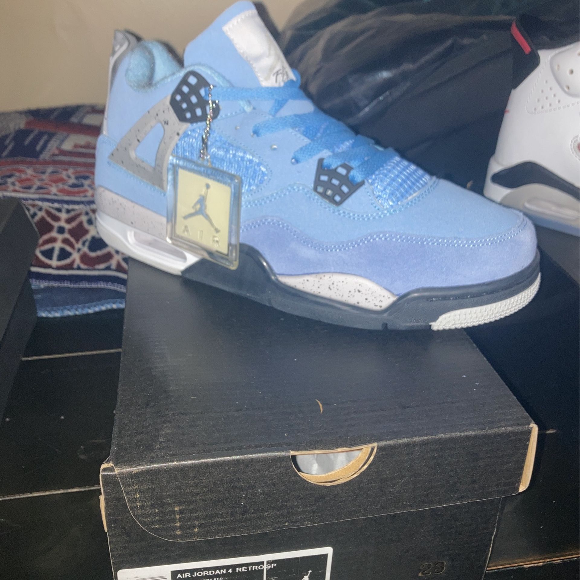 Air Jordan Retro 4 Baby Blues lol $80