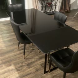 Black Glass Dining Table & Chairs 