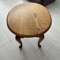 Solid Oak End Table