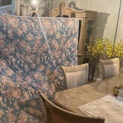 Cal King Mattress With Box Set Clean No Stain Always Covered Good Shape