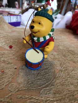 Disney Winnie Ornament 
