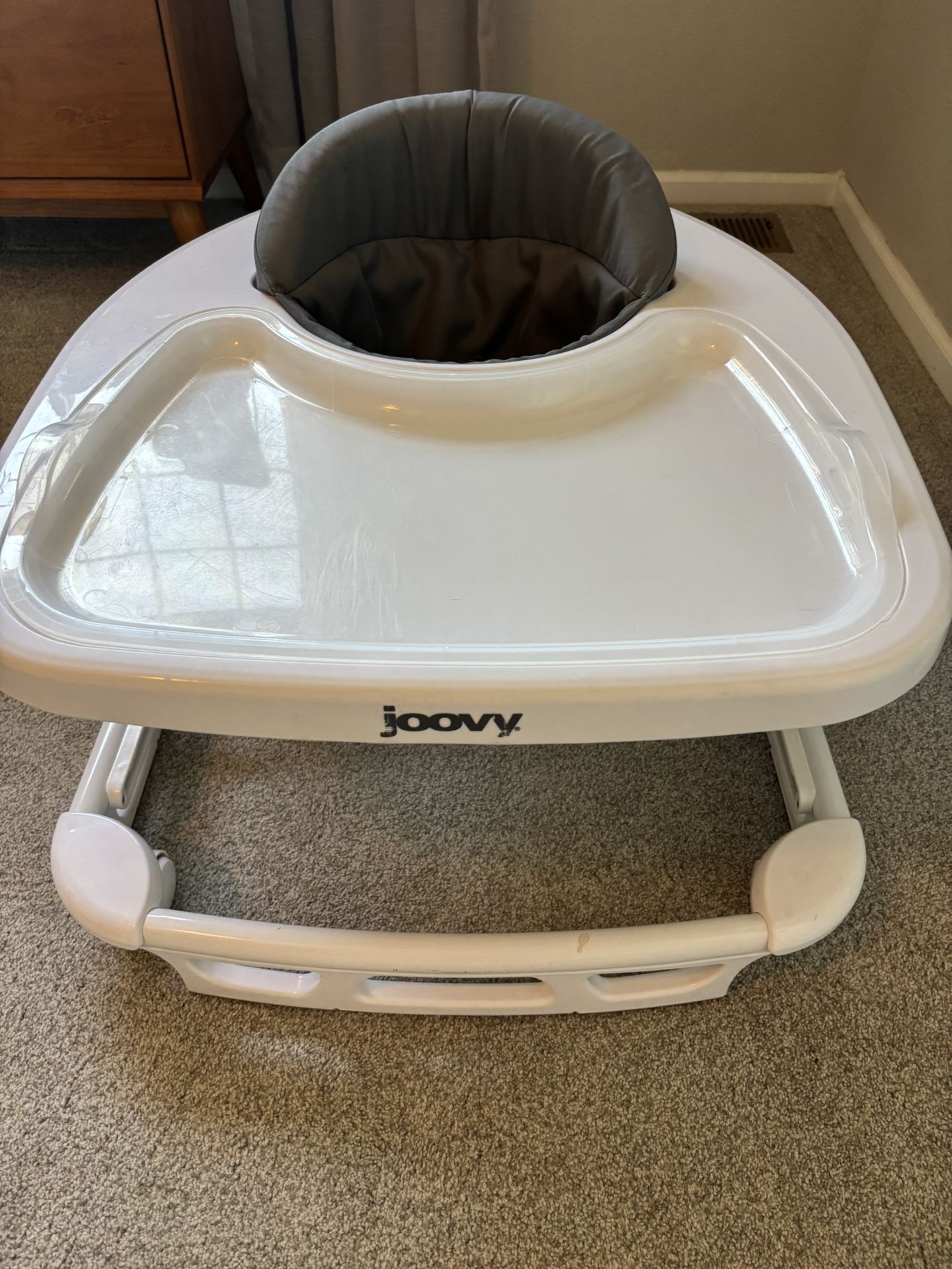 Joovy Walker