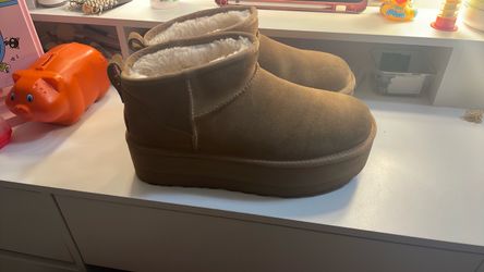 Platform Ugg boots