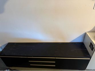 Tv Stand with Drawers FREE!!!!