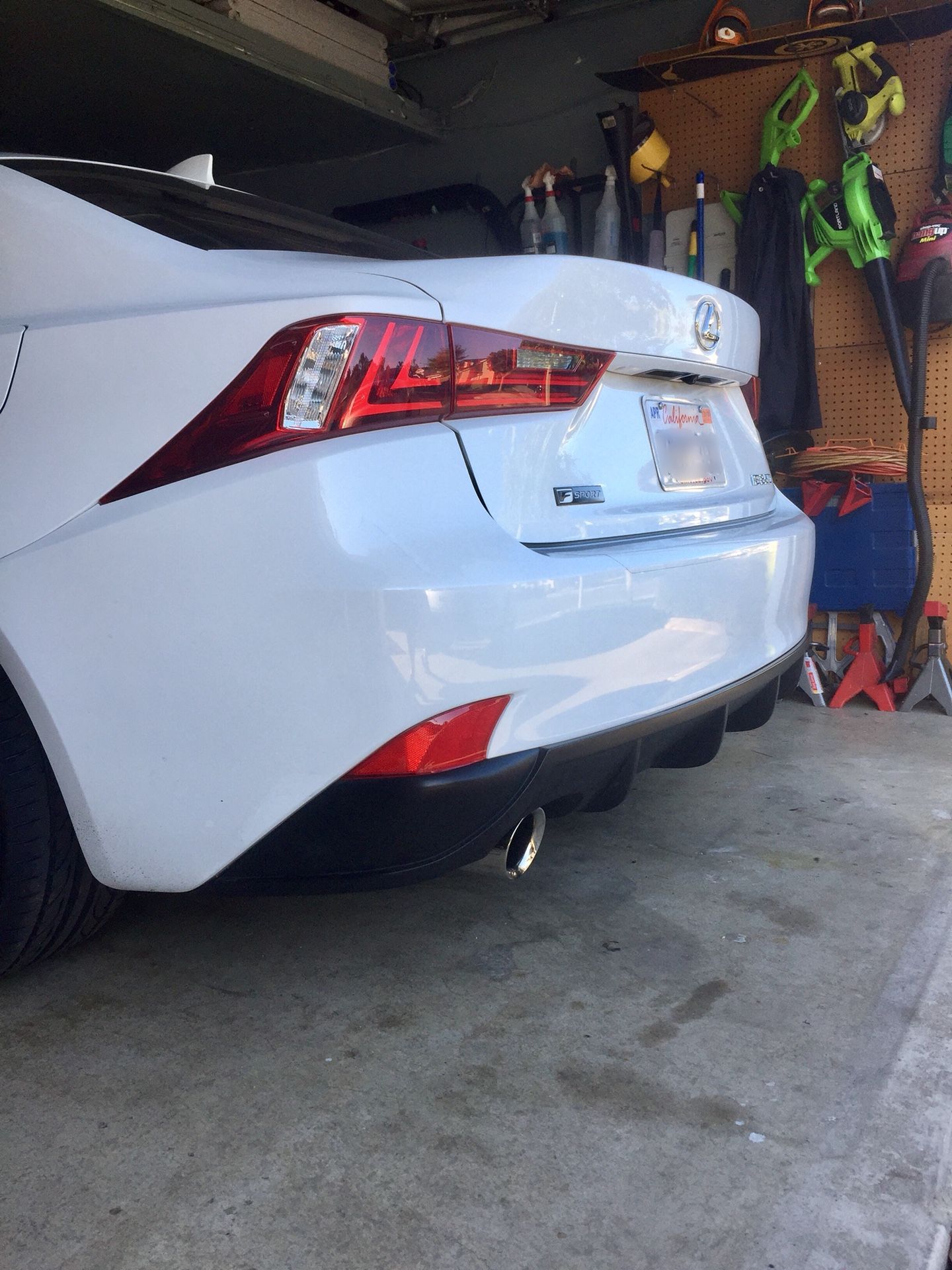 Lexus IS200T IS300 IS350 Stillen Rear Diffuser