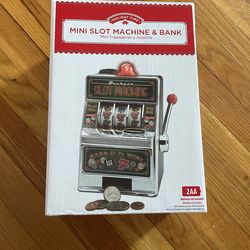 Min Slot Machine And Bank 