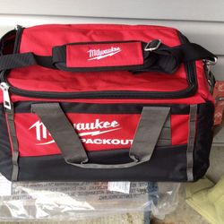 Milwaukee 20 in. PACKOUT Tool Bag/Tote.  Brand NEW.  NUEVO.