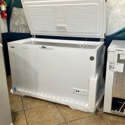 Large Chest Freezer 