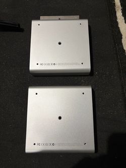 Apple VESA Mount Adapter A1313 (Set of 2)