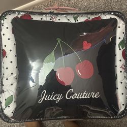 BRAND NEW Juicy couture bed set