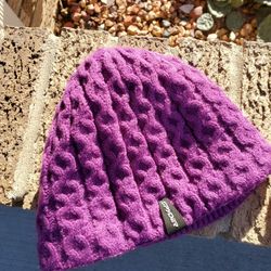 Ladies Hat. Very Good Condition 