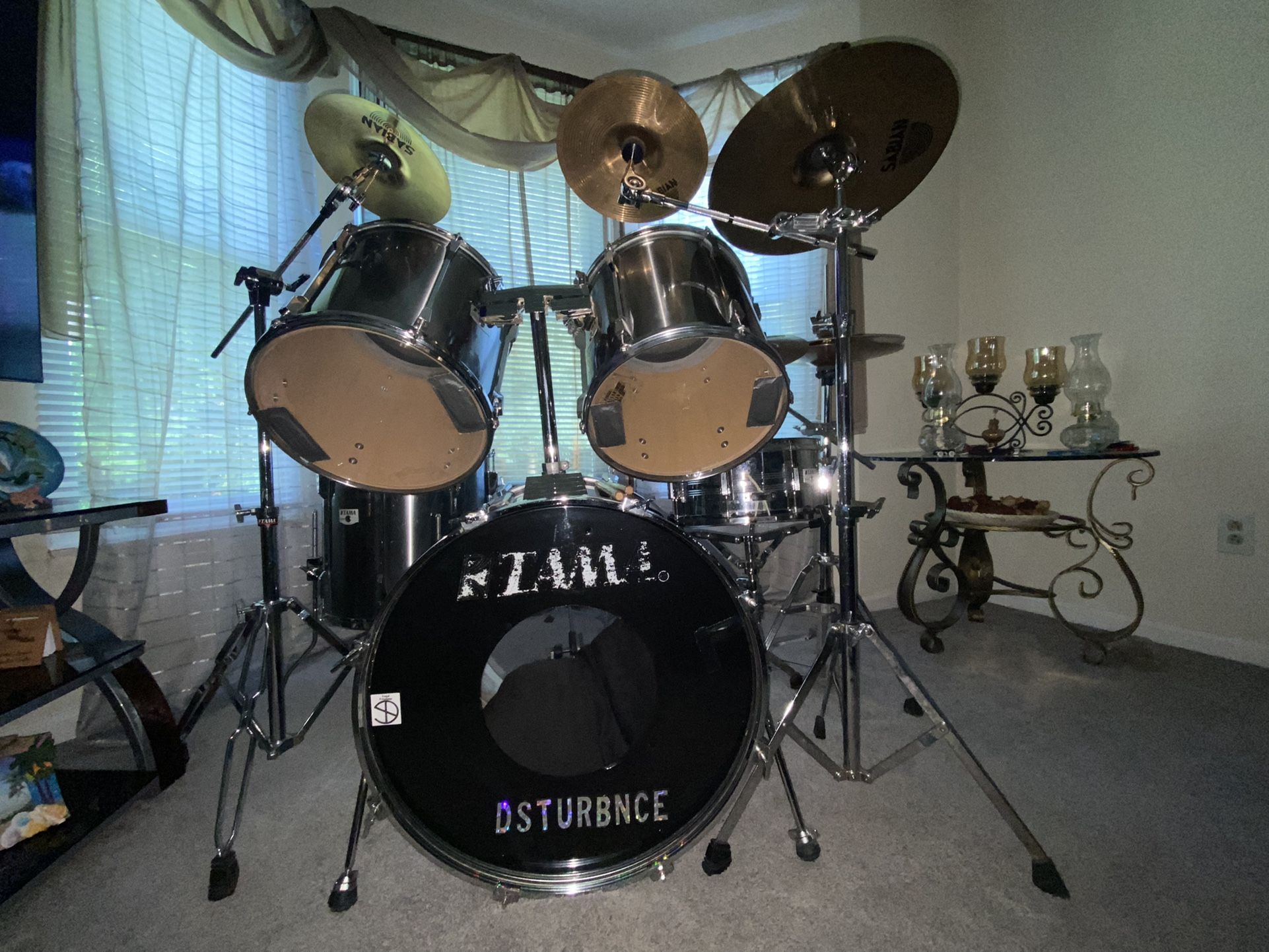 Tama Drums Set