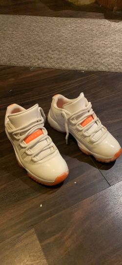 Air Jordan 11 Low White Orange Sneakers