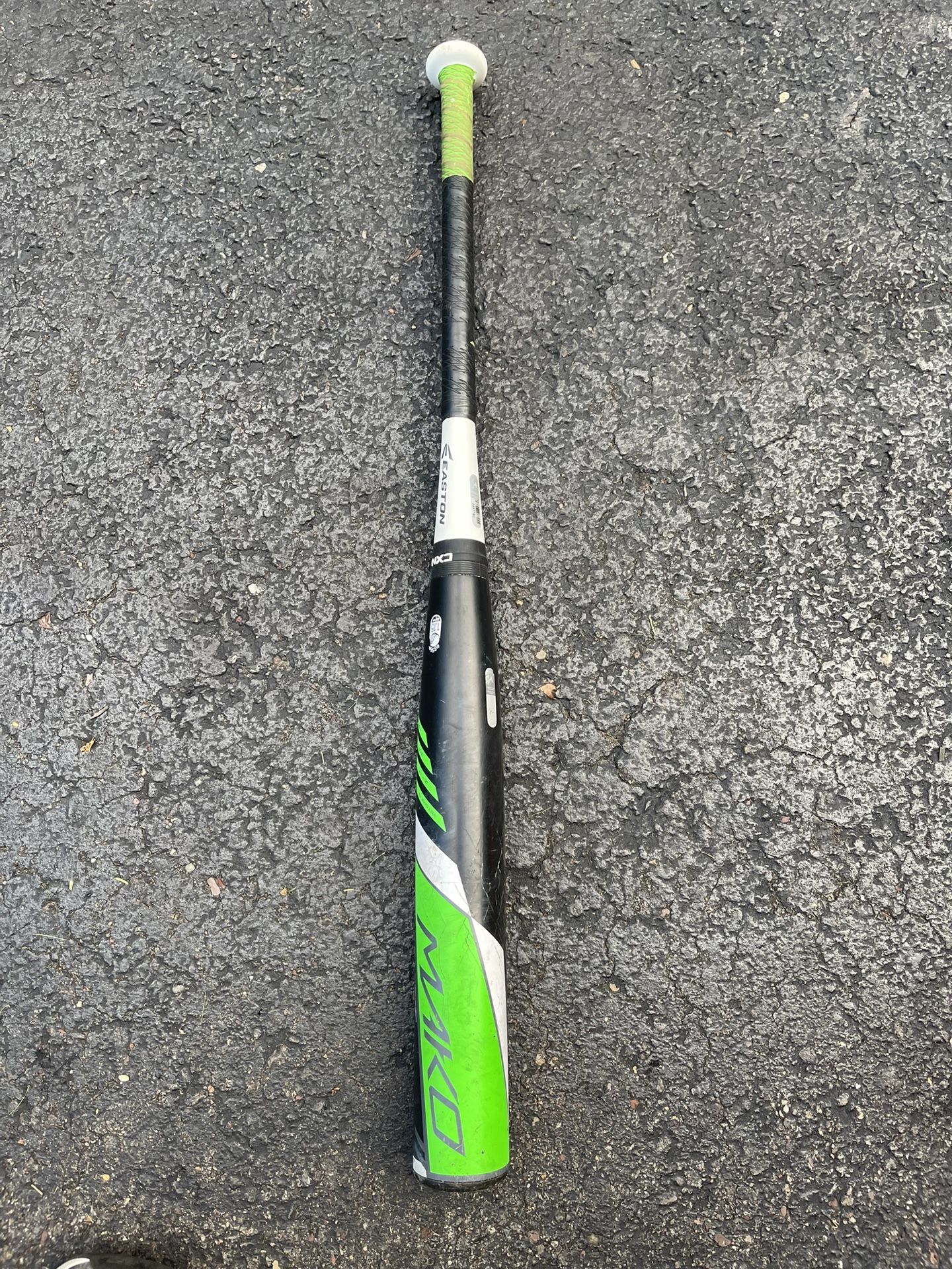 Easton Mako