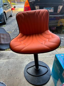 Younike Orange swivel bar stool