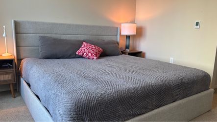 King bed frame with Ikea firm mattress
